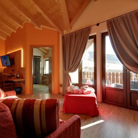 Agriturismo La Poina Livigno Exteriör bild