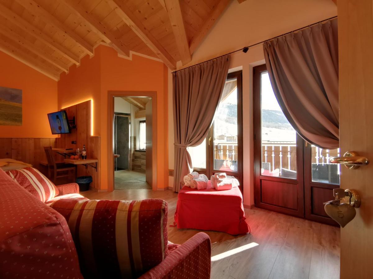 Agriturismo La Poina Livigno Exteriör bild
