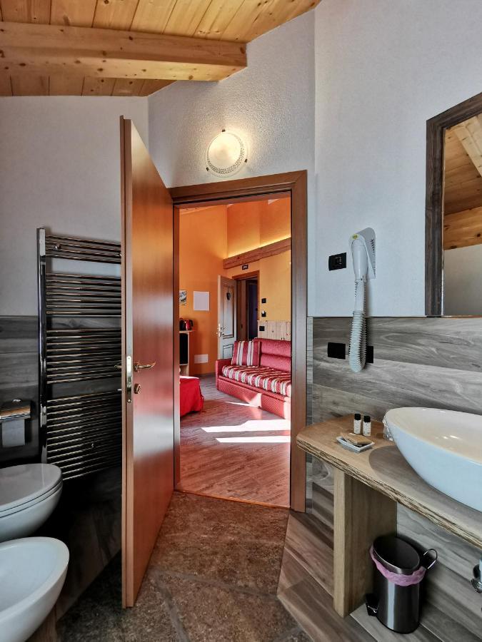 Agriturismo La Poina Livigno Exteriör bild
