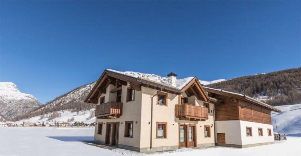 Agriturismo La Poina Livigno Exteriör bild