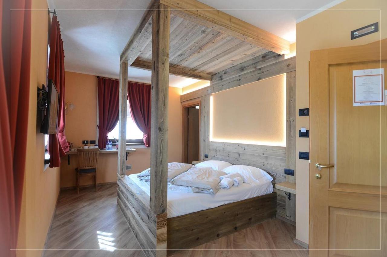 Agriturismo La Poina Livigno Exteriör bild